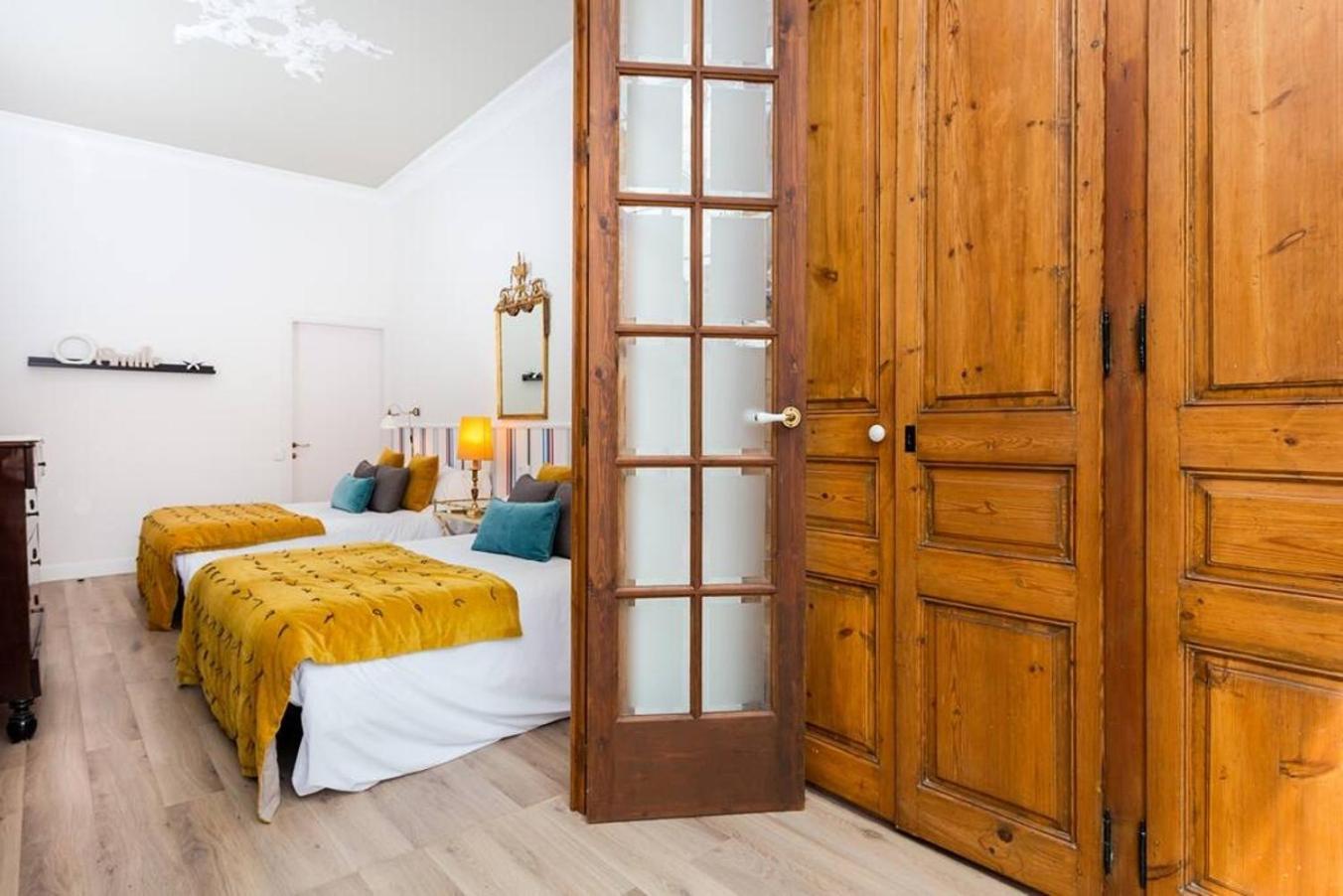 Apartment Luxury 4bdr In Gracia Barcelona