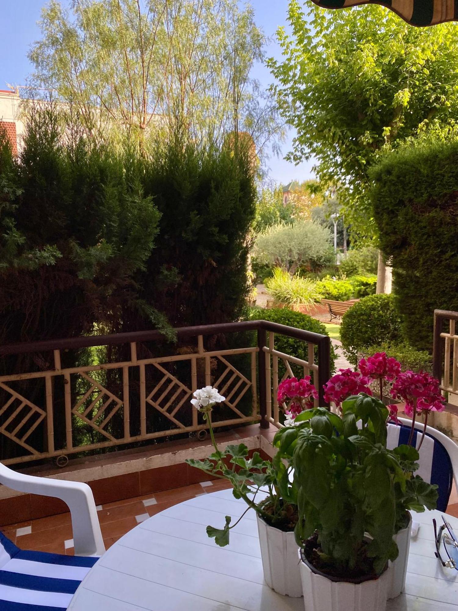 Mediterranean Escape Apartment *