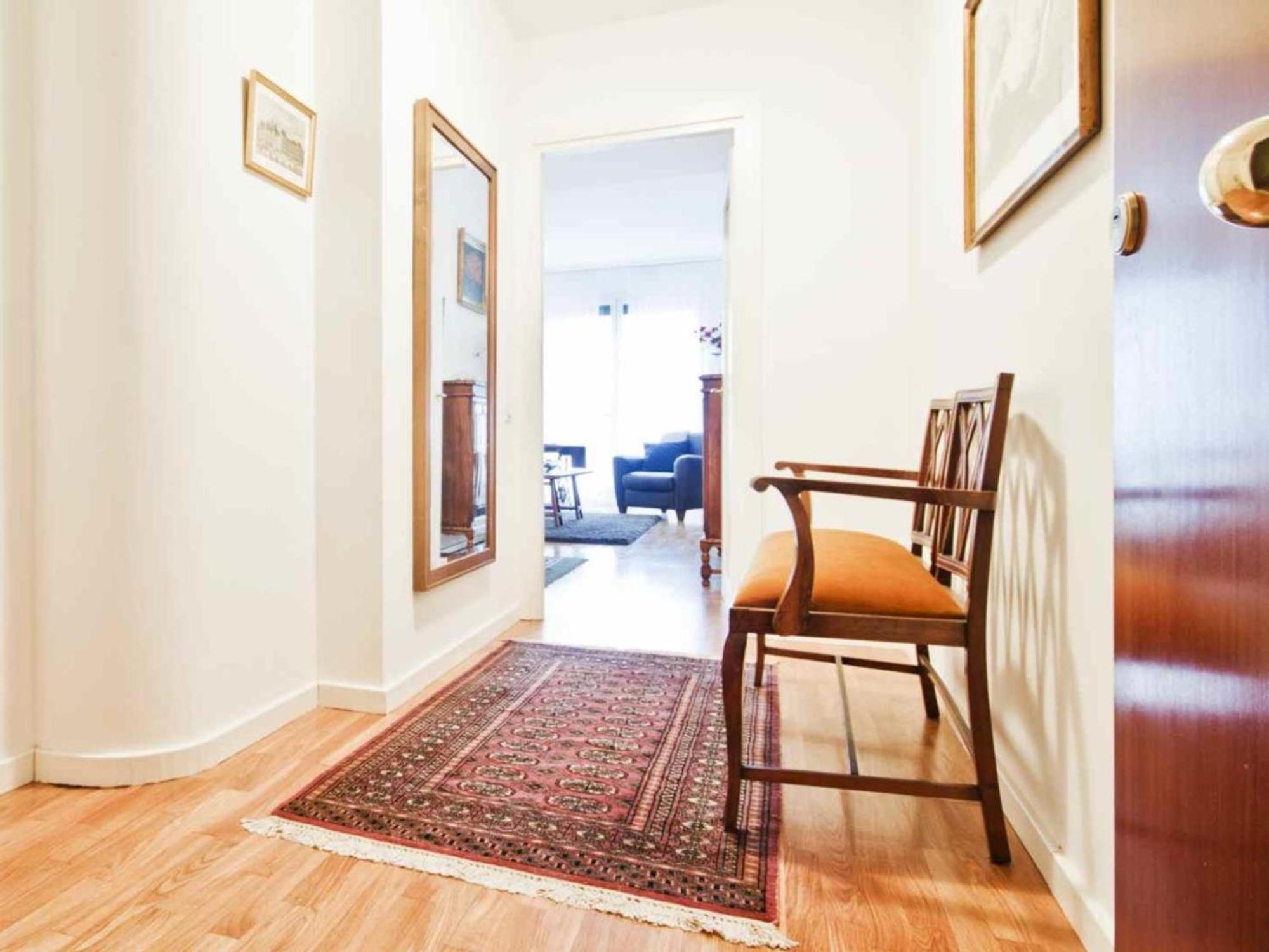 Con 2 Dormitorios, Elegante Y Centrico En Rambla Catalunya - Es-341-2 Apartment
