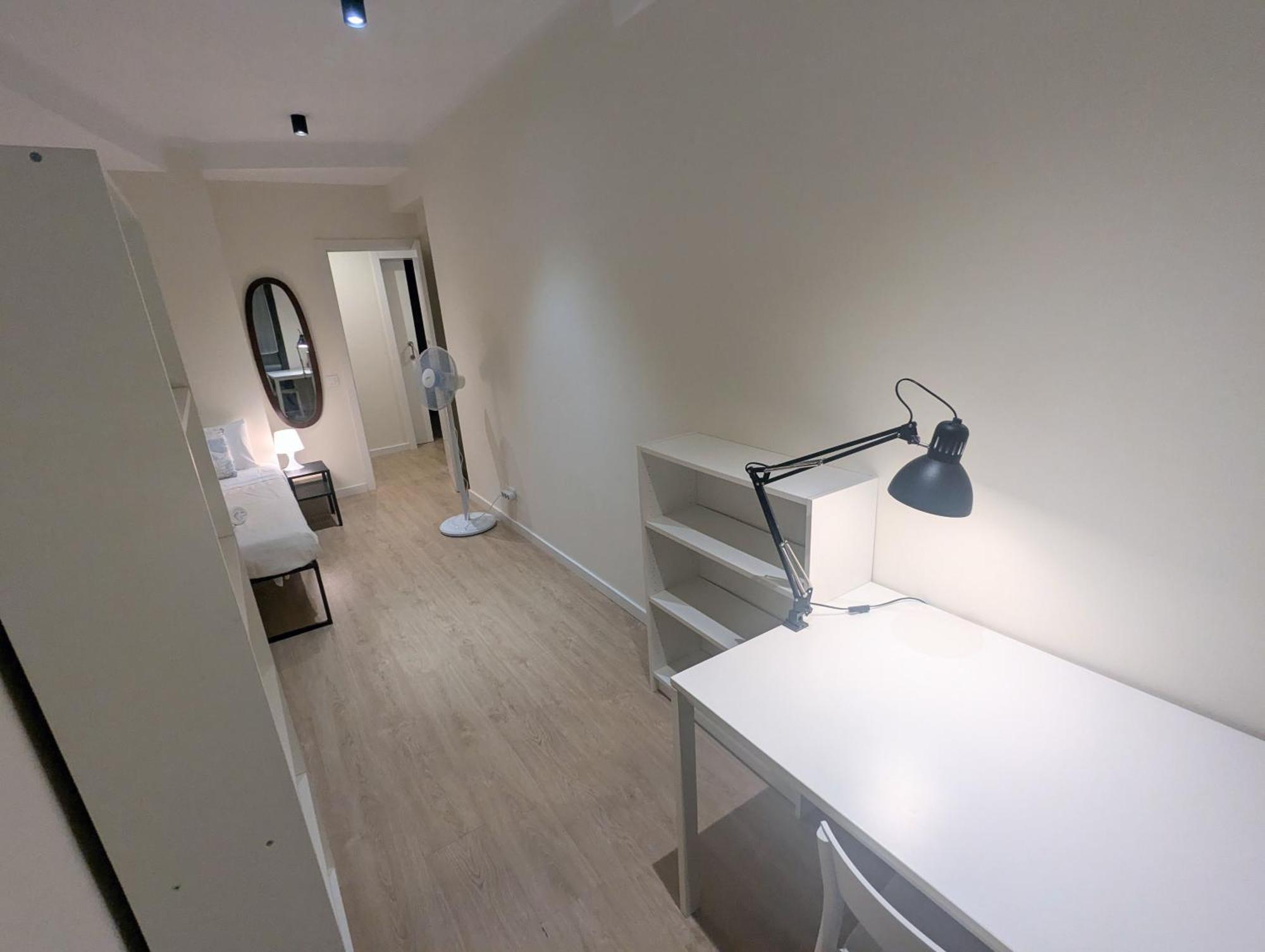 Apartment Gracia Parkside Flat - Only For Of Than 32 Nights *