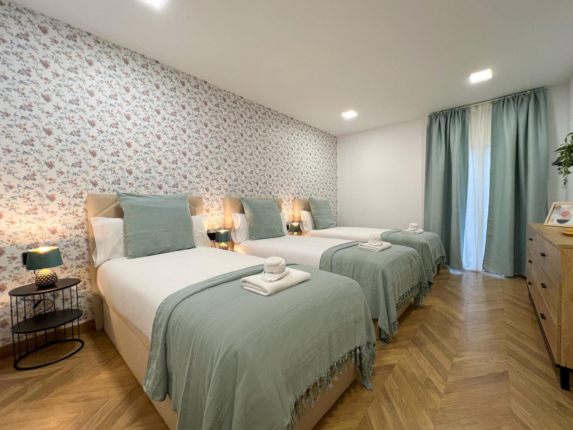 U-nique Rambla Vii Apartment