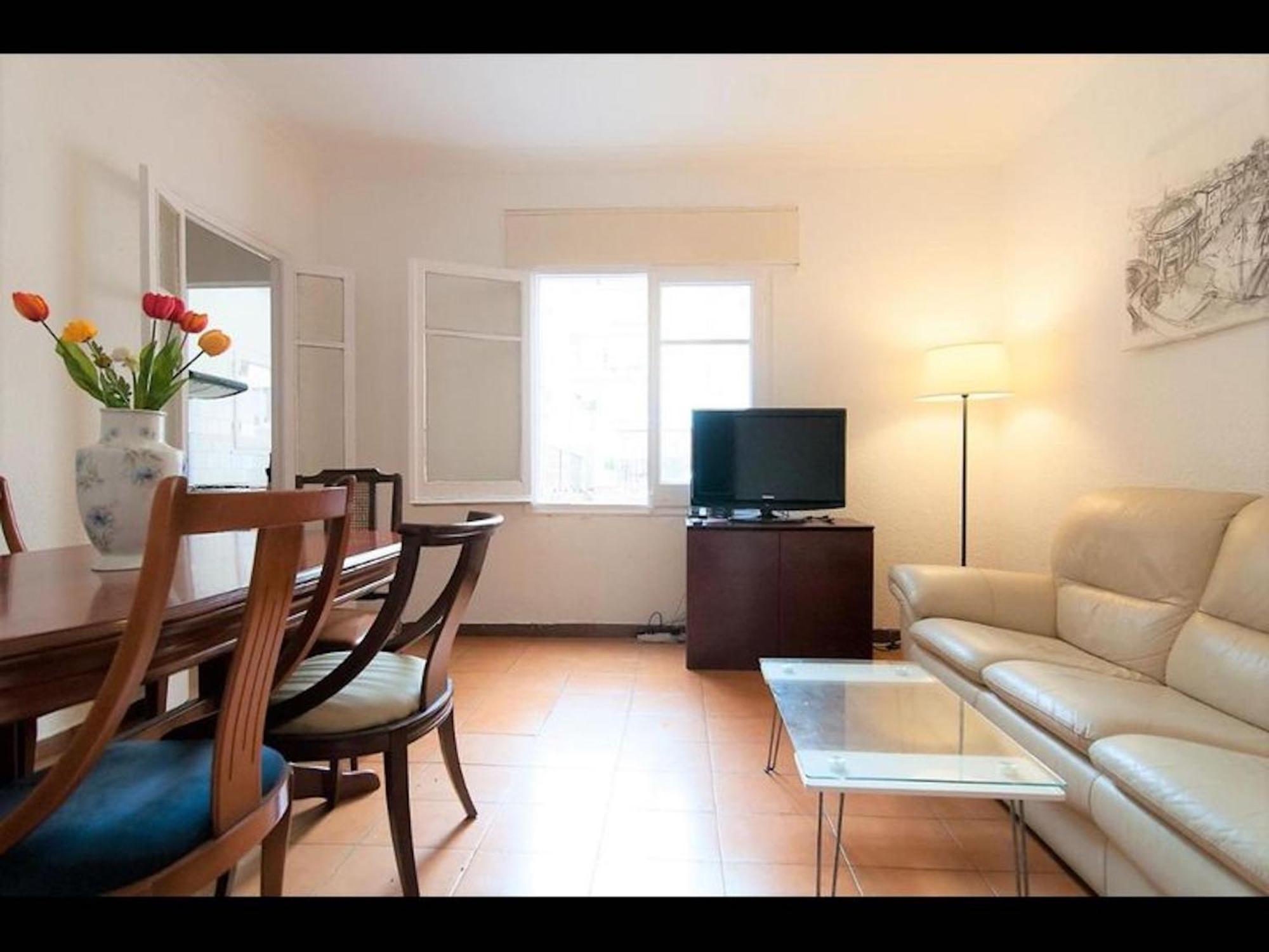 In Guest - Private With Sunny Terrace Of 200m2 8