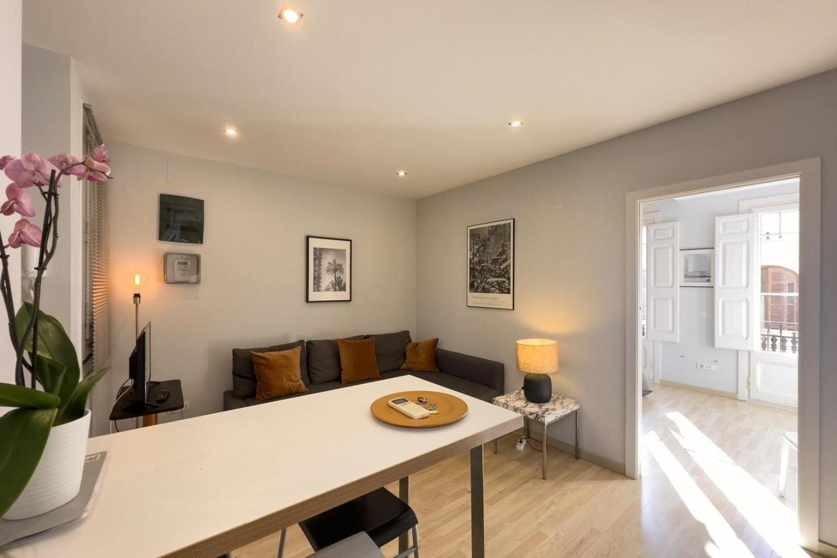 Fuer 3 Personen Ca 40 Qm In Barcelona-gracia, Costa Brava Costa Del Maresme *