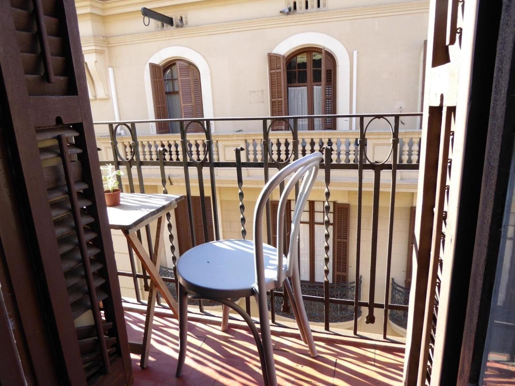 Apartment Fuer 3 Personen Ca 40 Qm In Barcelona-gracia, Costa Brava Costa Del Maresme Barcelona