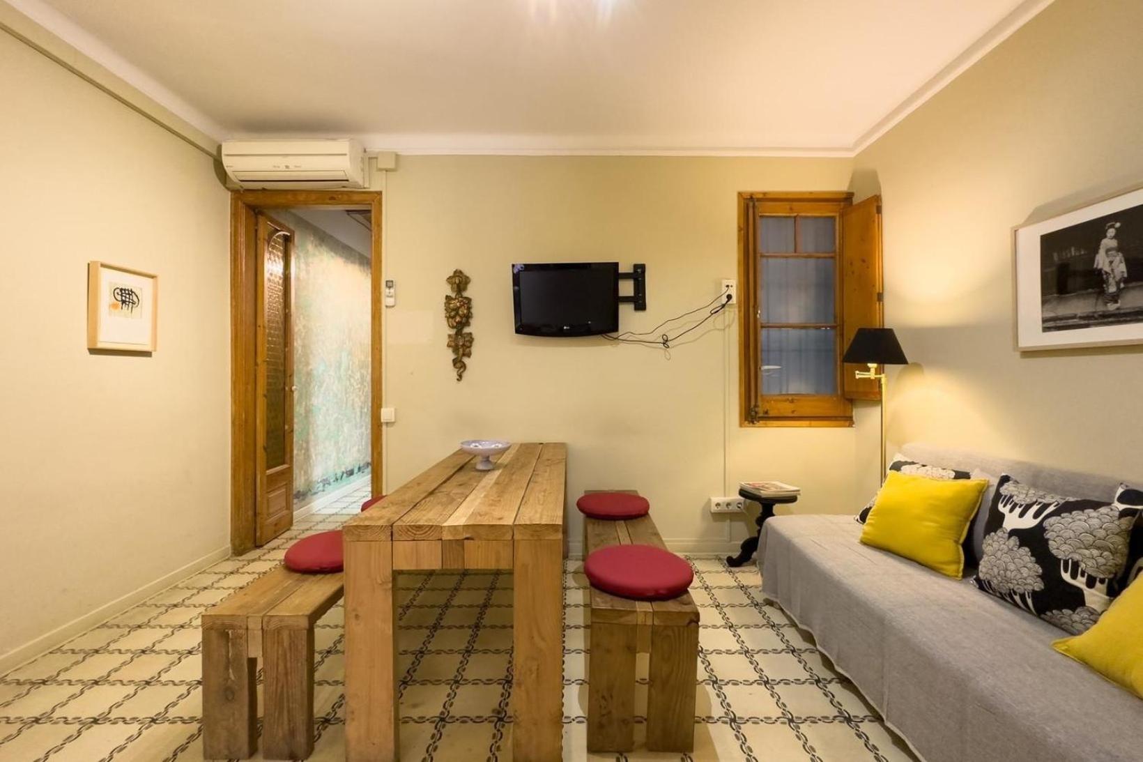 Fuer 3 Personen Ca 65 Qm In Barcelona-gracia, Costa Brava Costa Del Maresme *