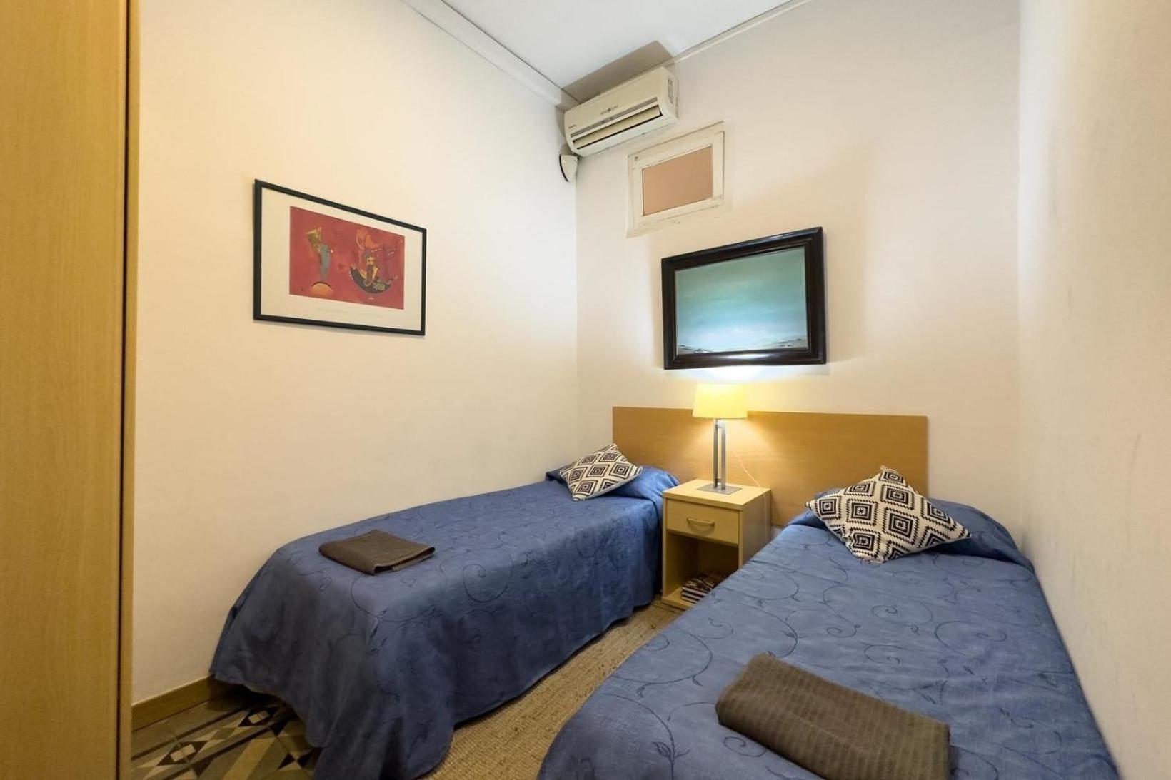 Fuer 4 Personen Ca 70 Qm In Barcelona-gracia, Costa Brava Costa Del Maresme Apartment *