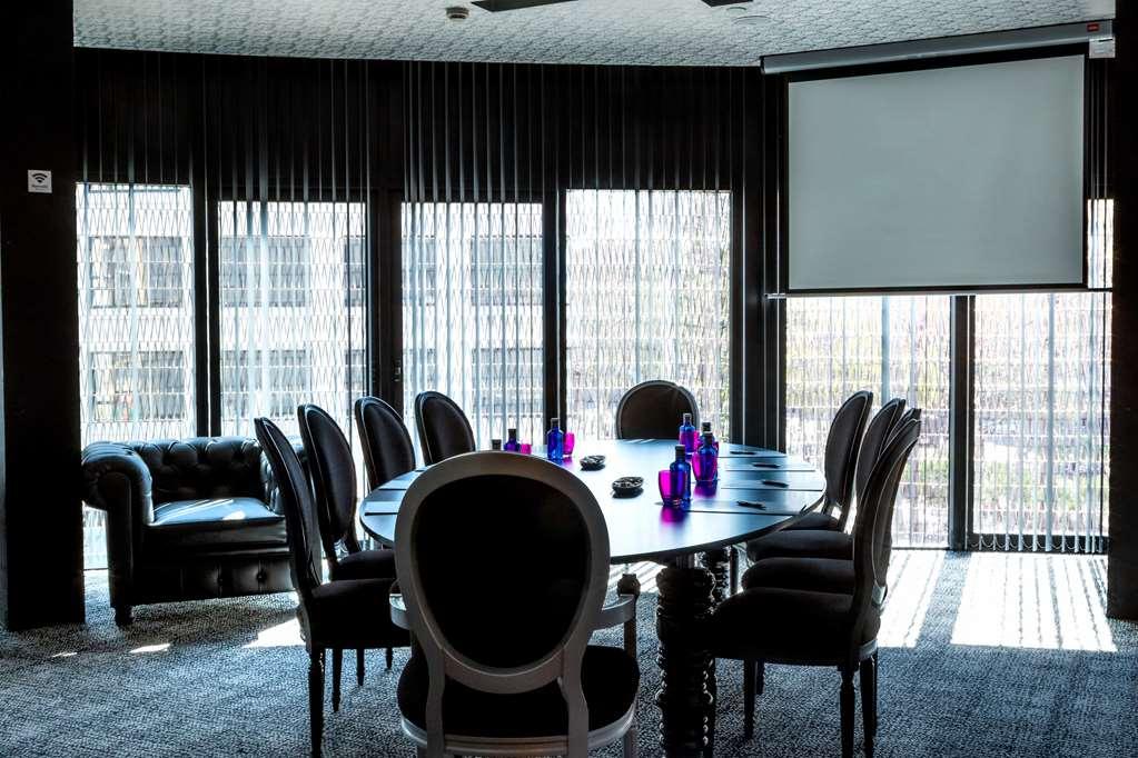 Hotel Barcelo Raval