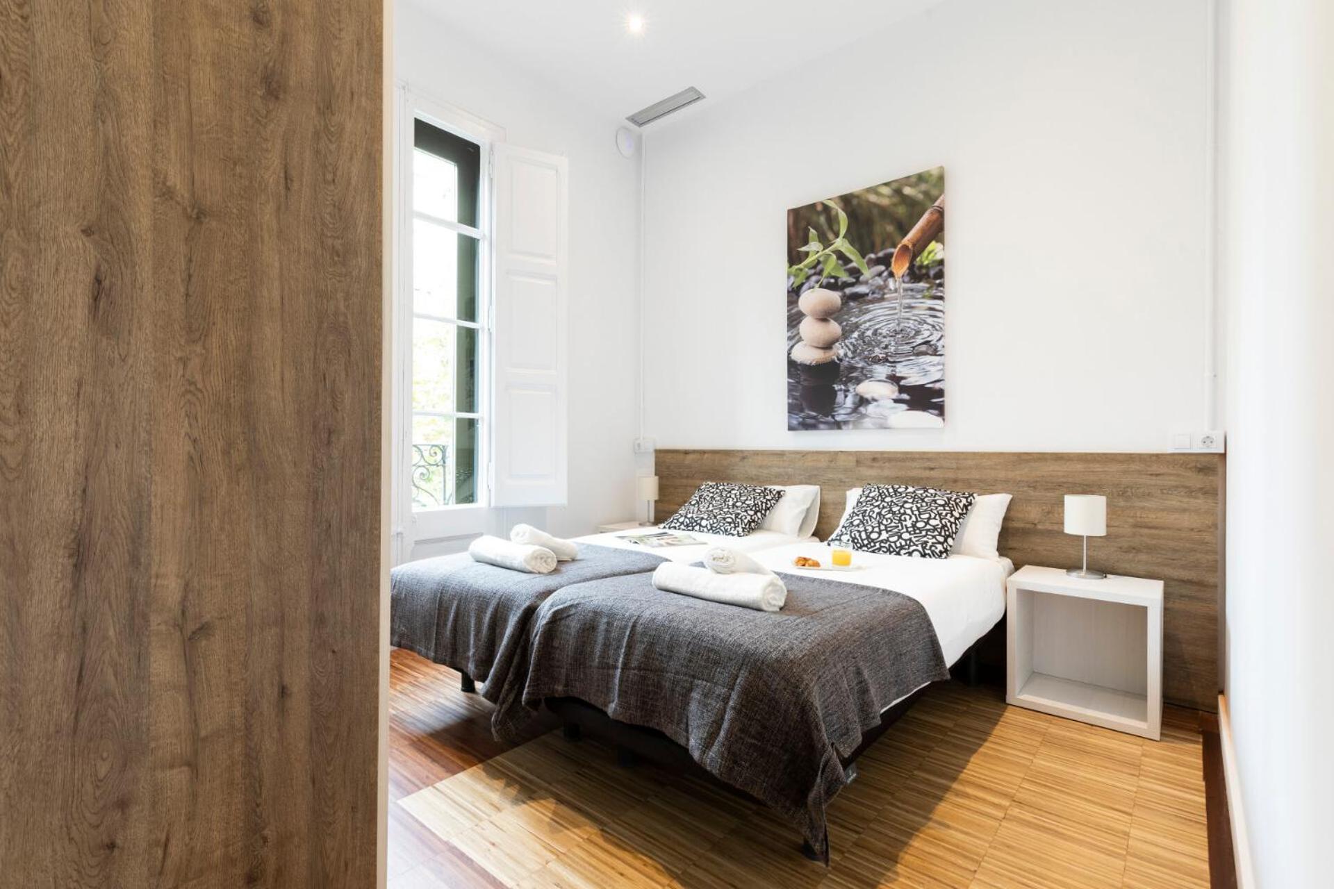 2905 - Ab Comte D'urgell Apartamento *