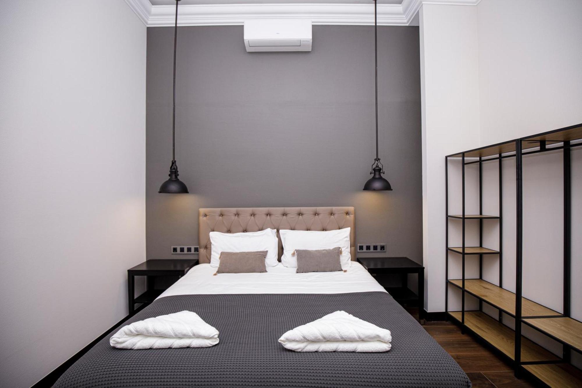 Beautiful Cosy Modern ,19th Century Building Apartamento