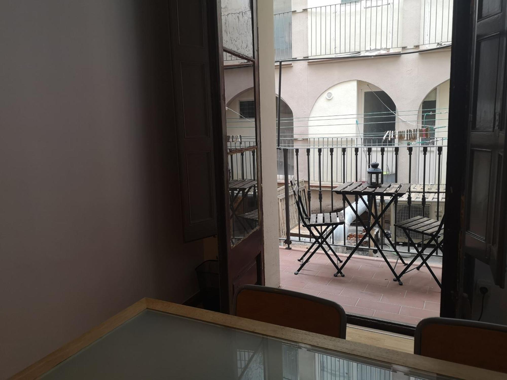 Apartment Aparteasy - Pure Gracia, Excellent Location