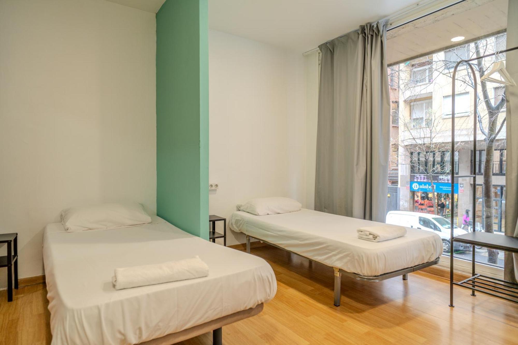 Albergue Holidaysbcn *