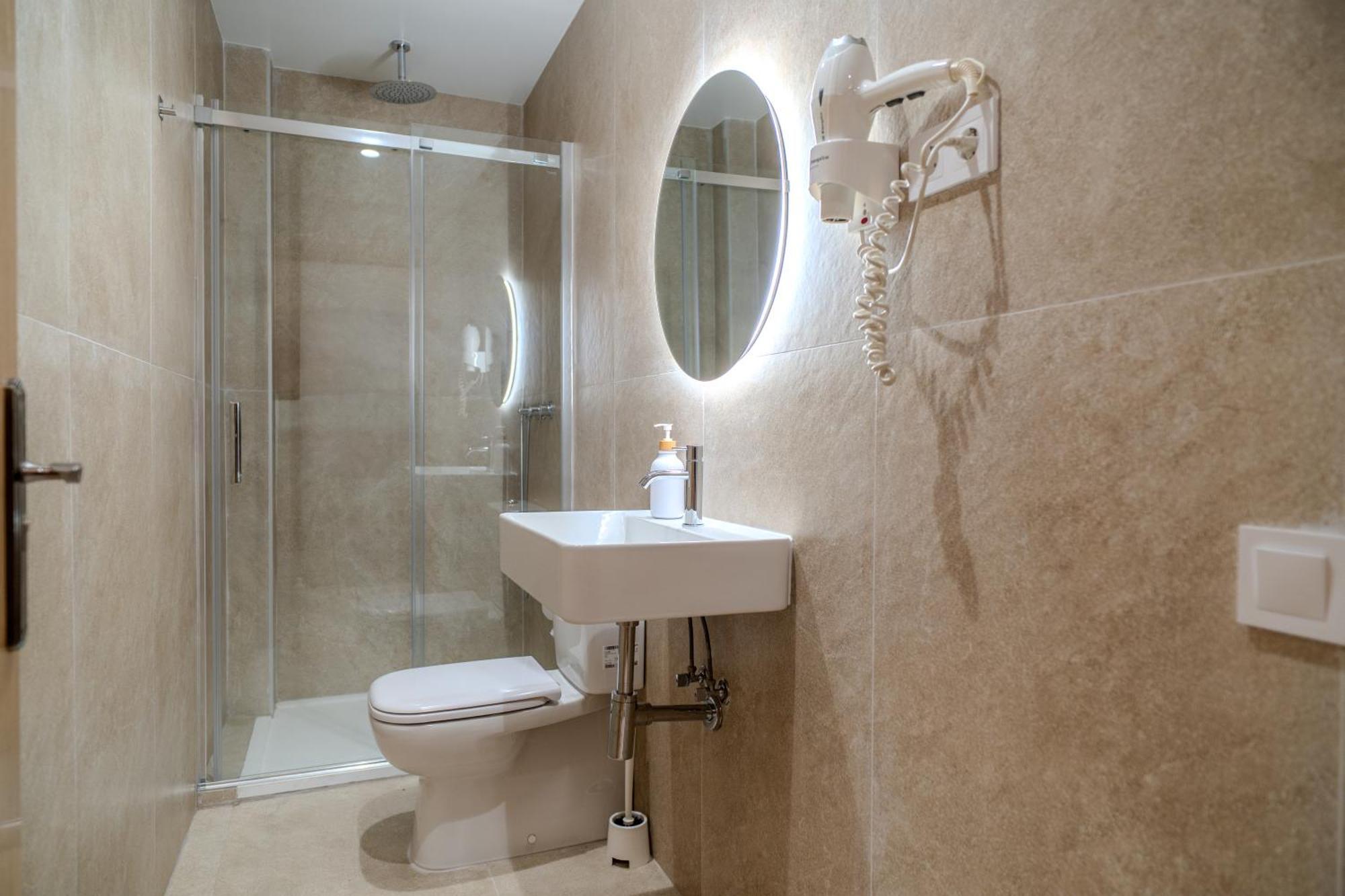 Holidaysbcn Albergue