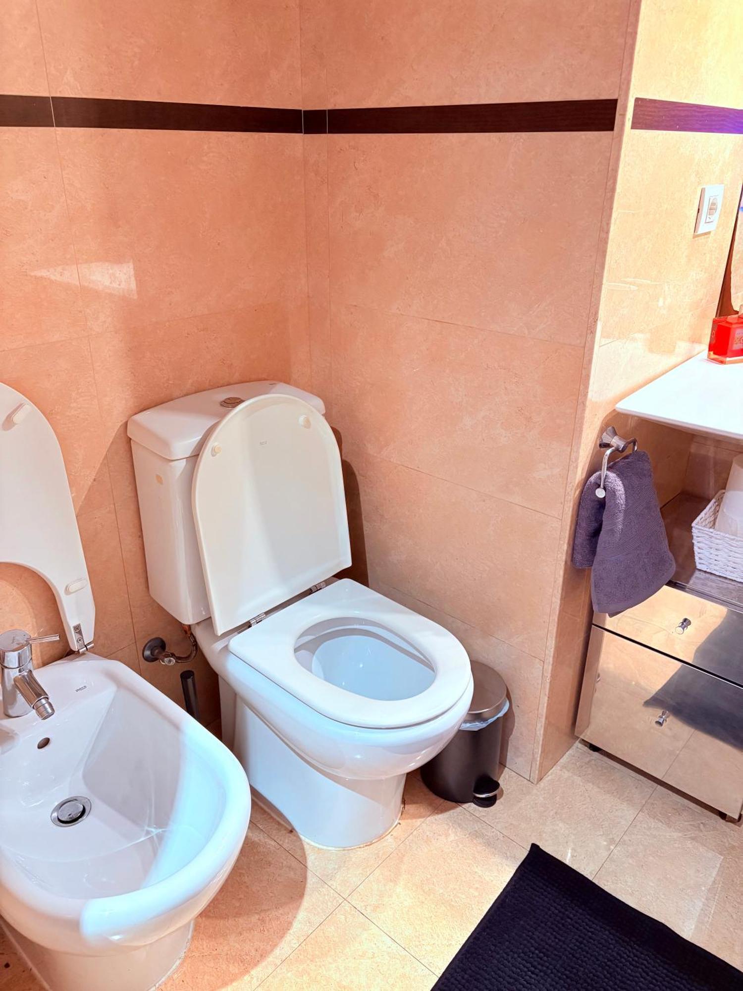 Stunning Flat For 5 People With Breakfast Included With Sagrada Familia Church View * Barcelona