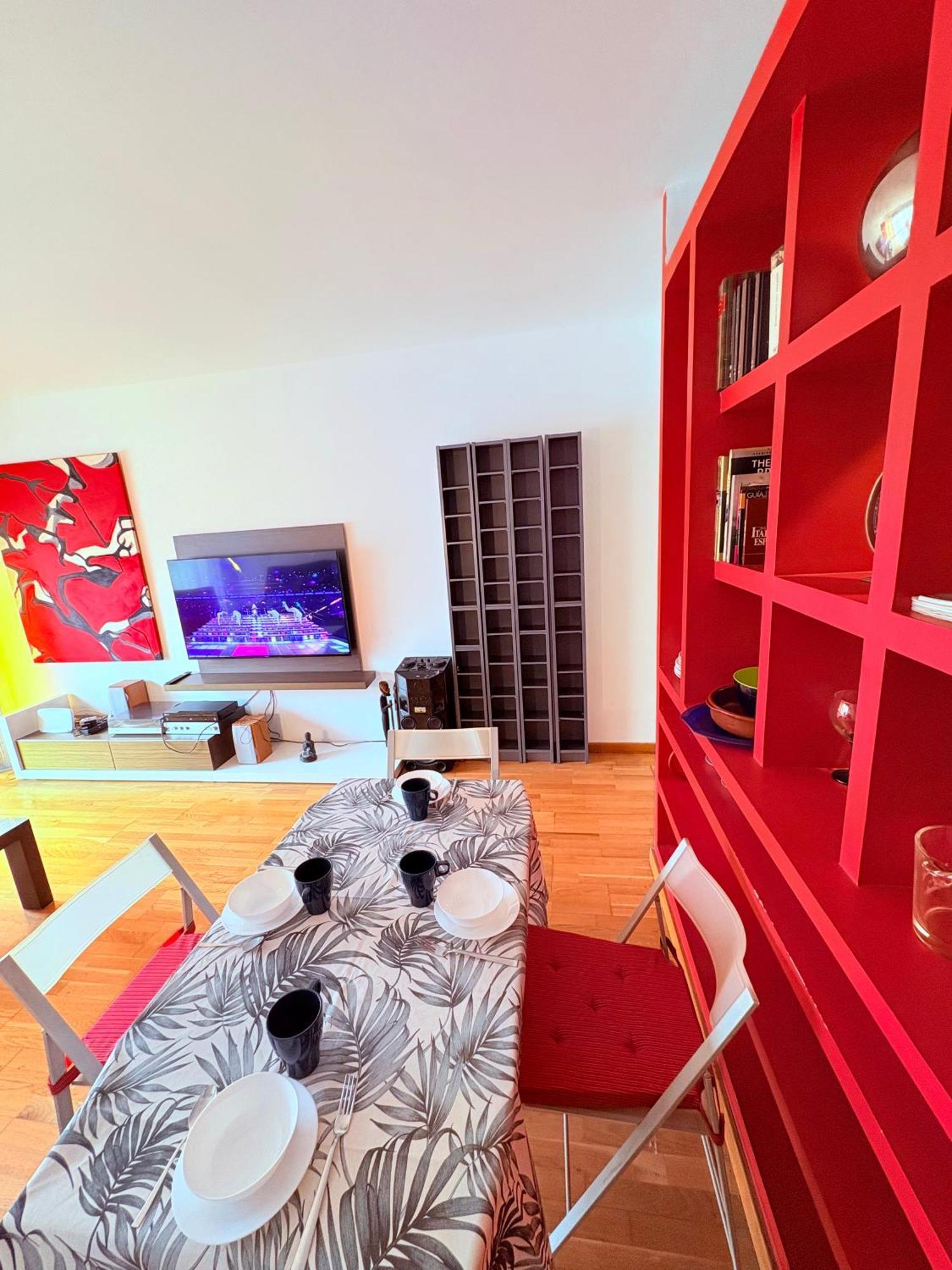 Stunning Flat For 5 People With Breakfast Included With Sagrada Familia Church View *