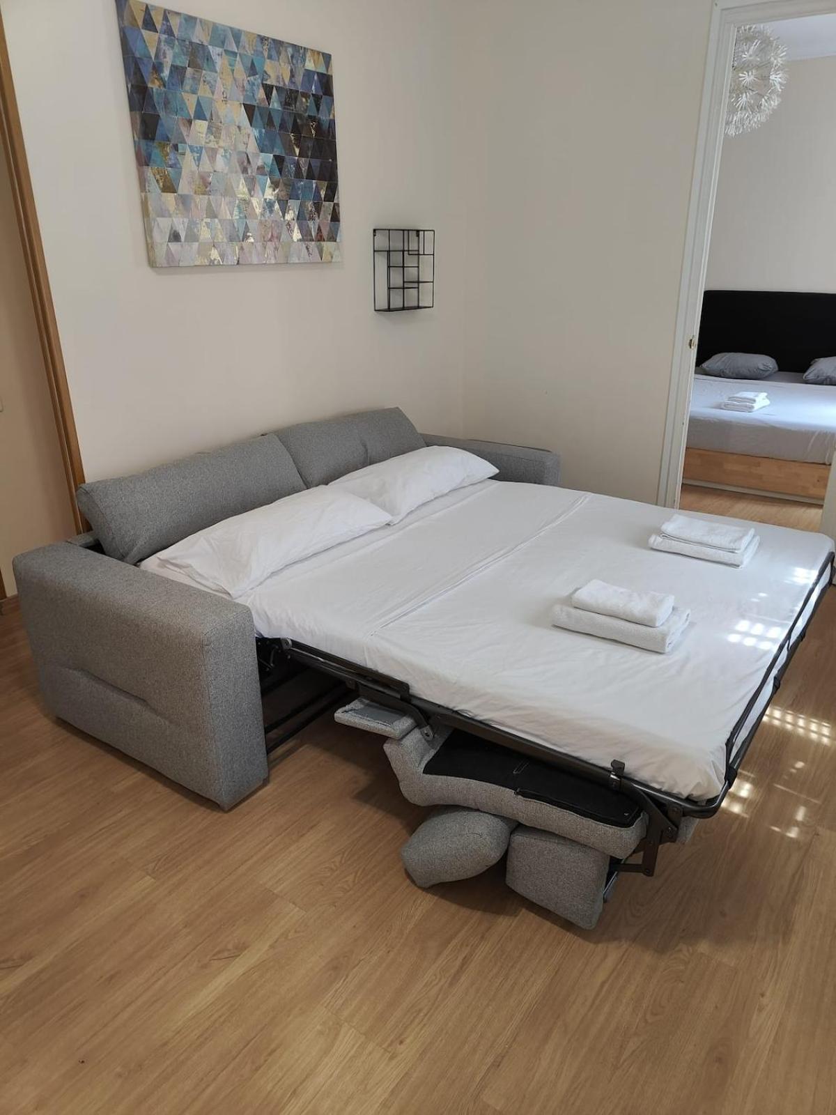 Elegant Rambla Badal Apartment Barcelona
