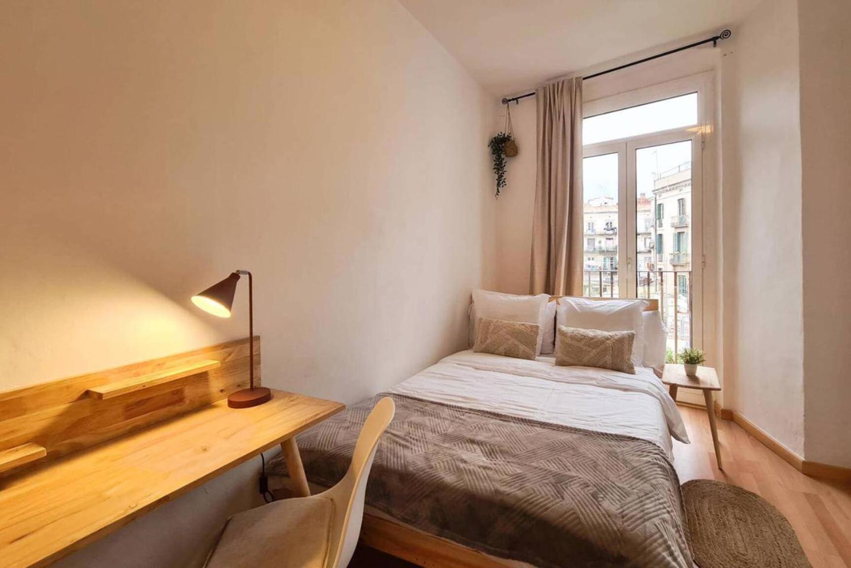 Apartment 21ara1085- Fabulous 4br In Ciutat Vella Barcelona