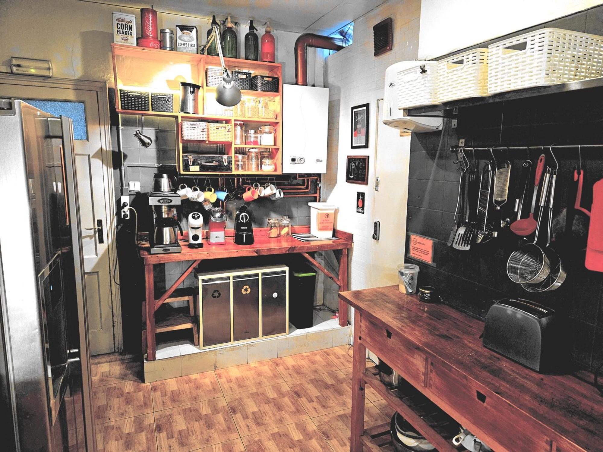 Wow Albergue Barcelona