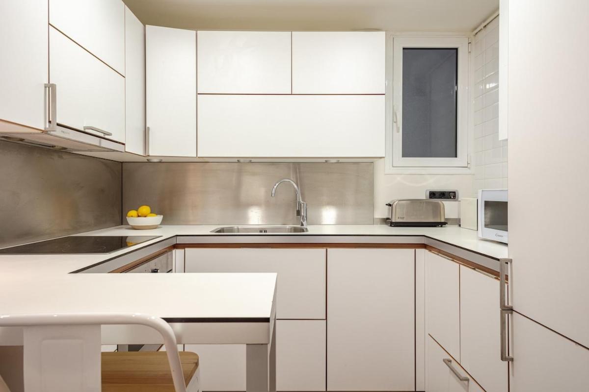 New Charming & Cozy Gem Location Apartment *