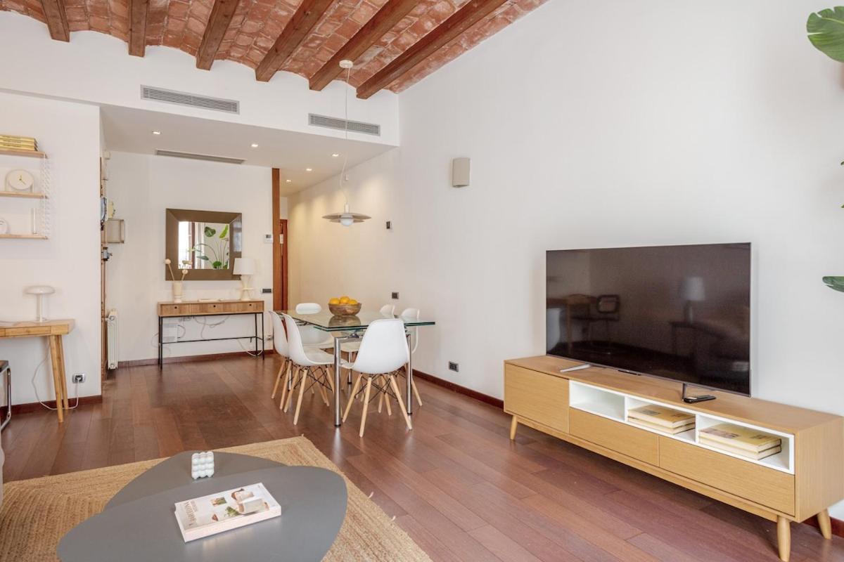 New Charming & Cozy Gem Location Apartment Barcelona