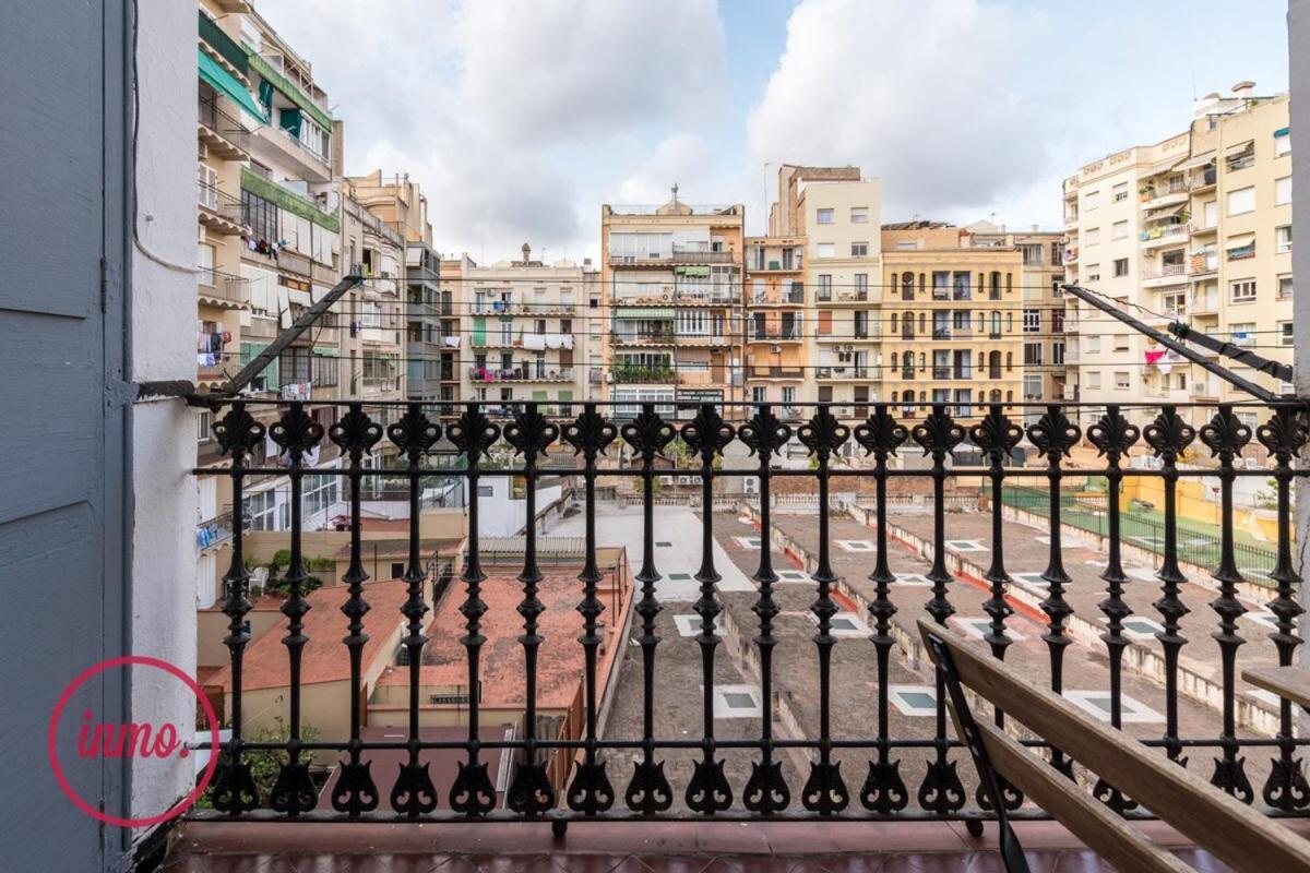 - Eixample 2a Apartamento