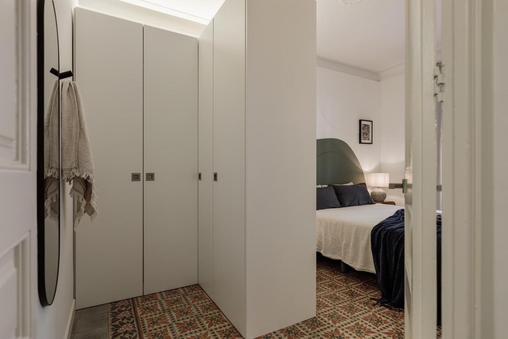 Levia - 3 Bedrooms And Balcony In Eixample Esquerra Apartment