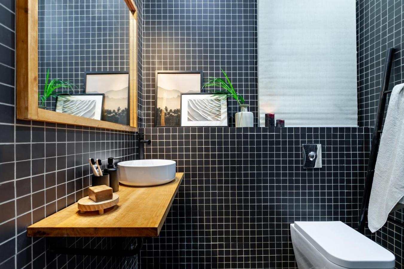 Depok - 2 Bedrooms And Balcony In Eixample Dreta Barcelona