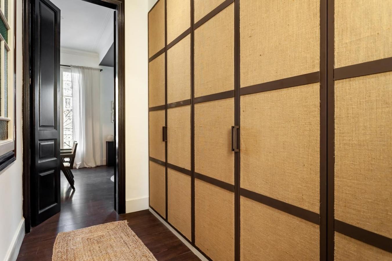 Apartment Depok - 2 Bedrooms And Balcony In Eixample Dreta Barcelona