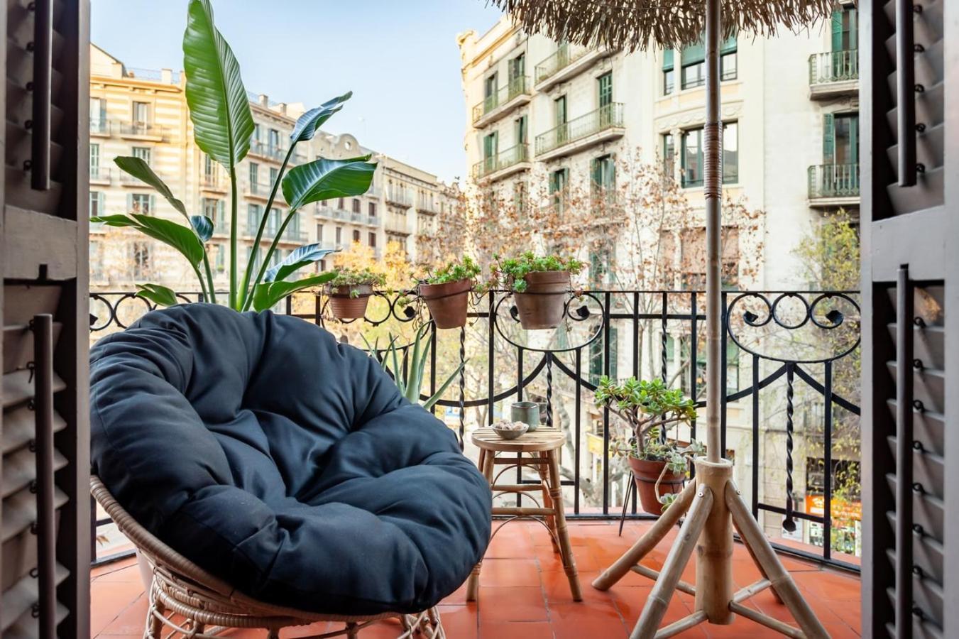 Apartment Depok - 2 Bedrooms And Balcony In Eixample Dreta Barcelona
