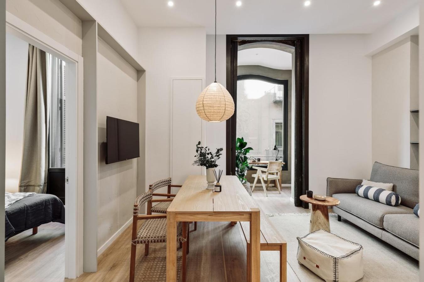 Baronissi - 2 Bedrooms And Terrace In Ciutat Vella Apartment