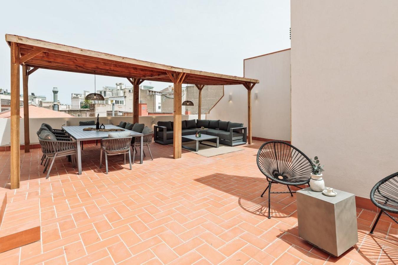 Apartment Baronissi - 2 Bedrooms And Terrace In Ciutat Vella *