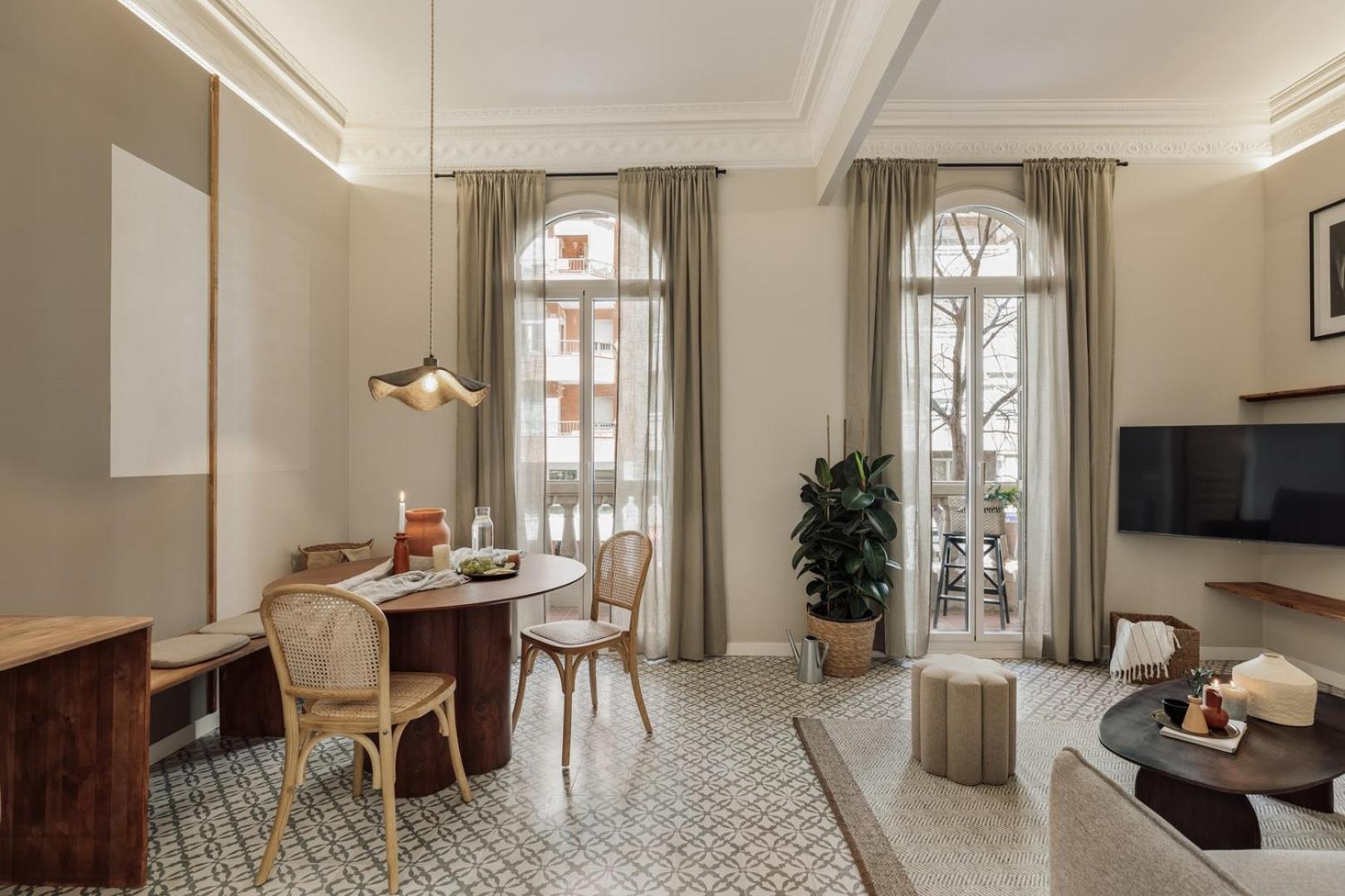 Niria - 2 Bedrooms And Balcony In Eixample Esquerra Appartement *