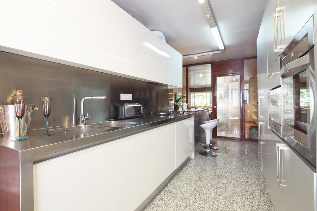 Appartement My Space Bonanova Center *