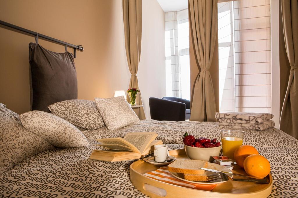 Albergue Born (adults Only)