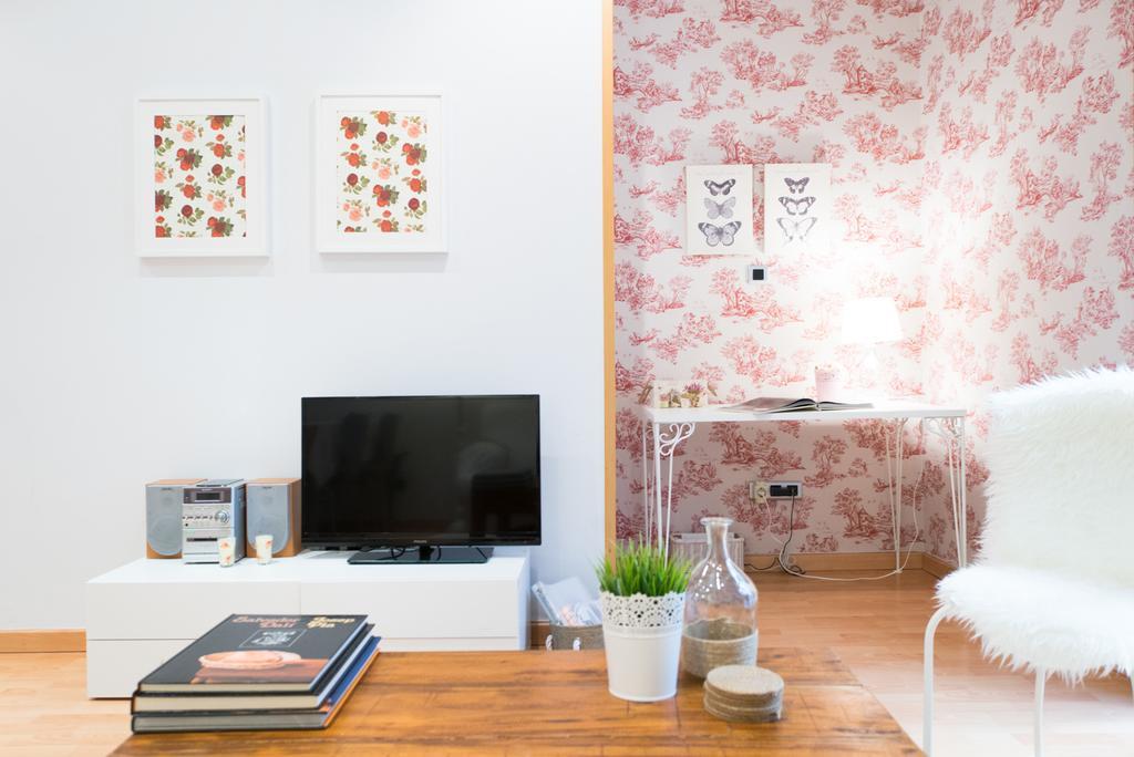 Apartment Sweet *