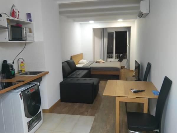 Spacious Doubleroom At Sants Appartement