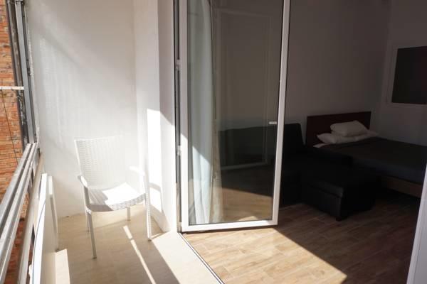 Spacious Doubleroom At Sants Appartement Barcelona