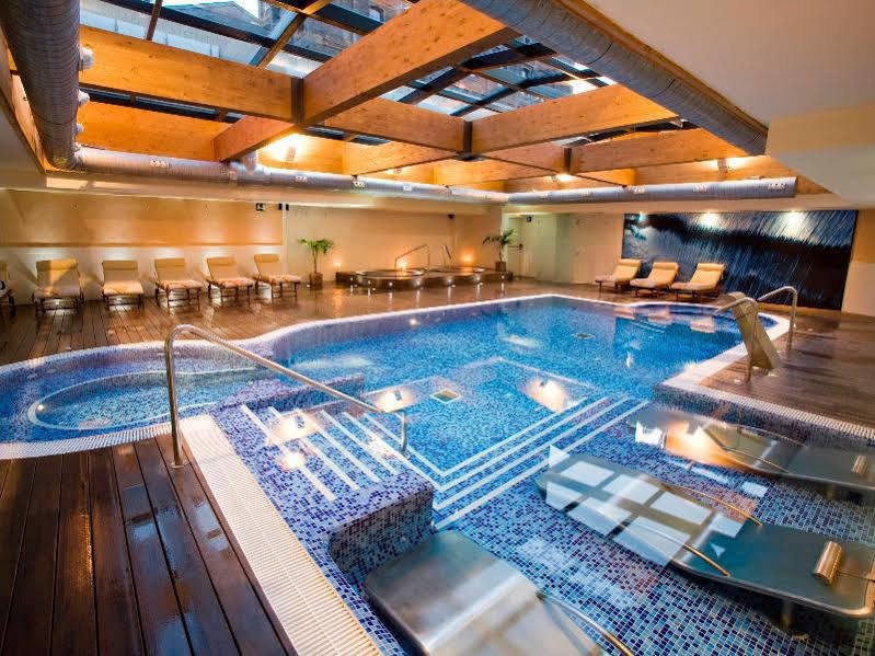 Hotel & Olimpica 4*