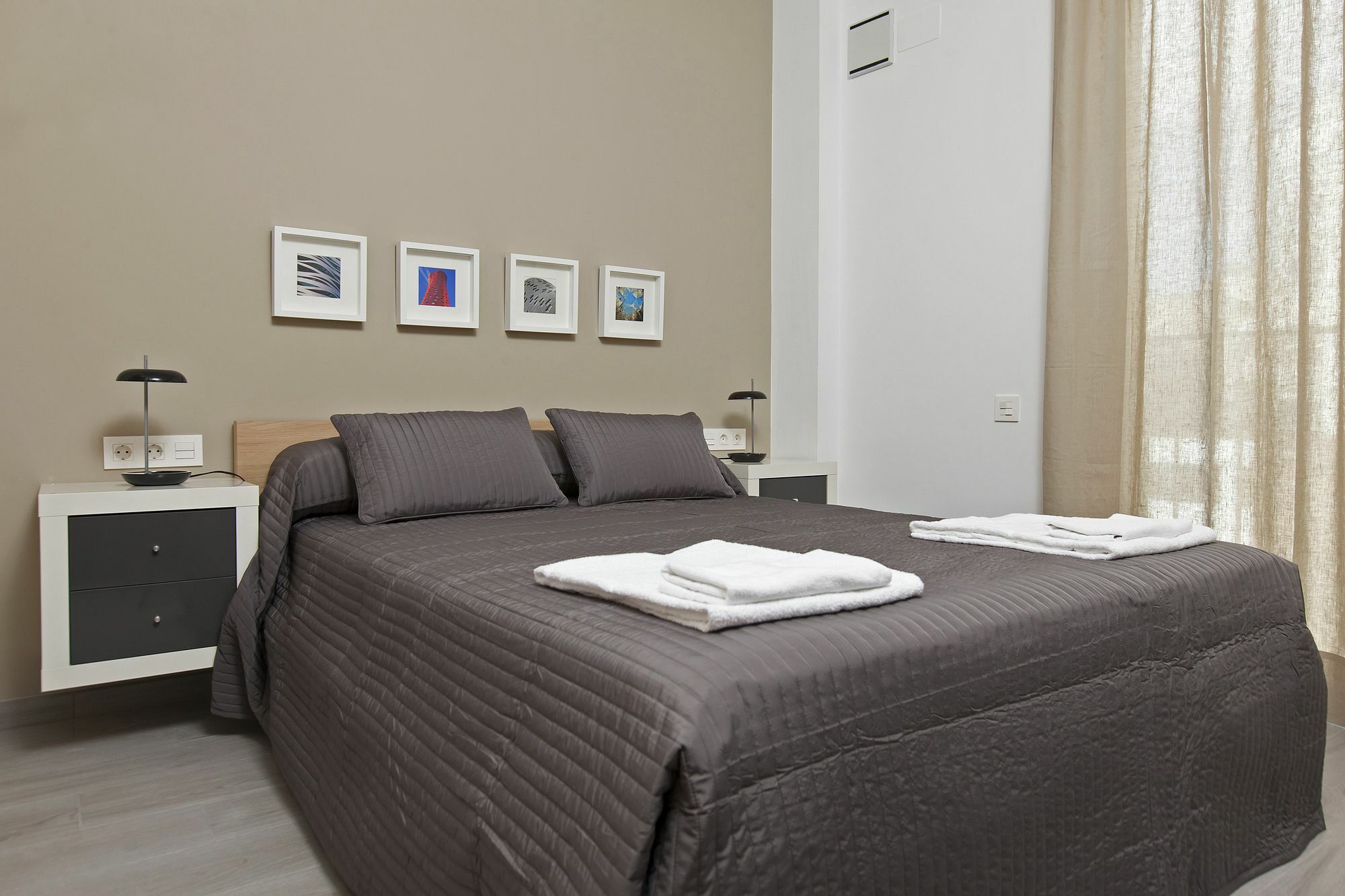 Gaudi Flats Apartment Barcelona