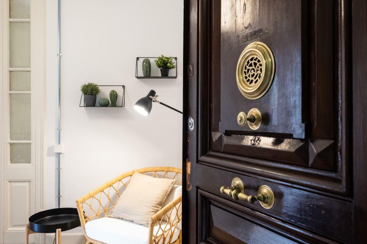 B32-sunny And Modernist For Groups In Center Apartment Barcelona