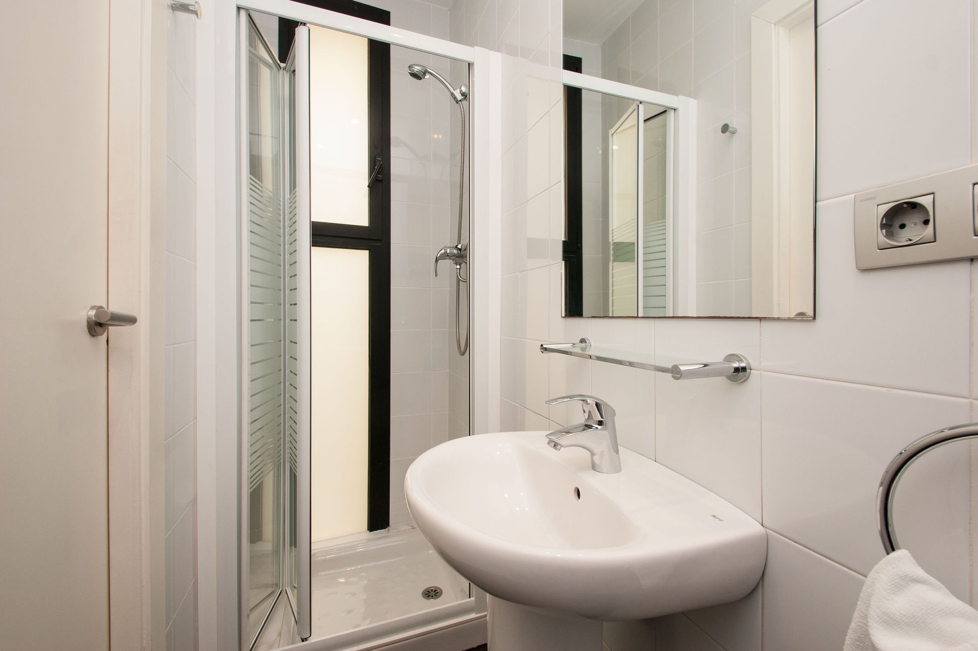 Ssg Liceo Apartment Barcelona
