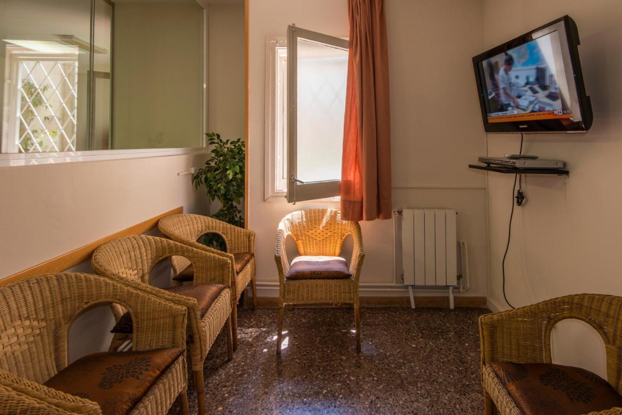 Albergue Residencia Sants *