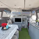 Barco Muy Romantico Con Parking