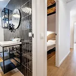 Bebarceloner Eixample Apartments - 4 Bedrooms