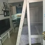 9 Private Rooms