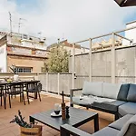 Arenal - 3 Bedrooms And Terrace In Sarria