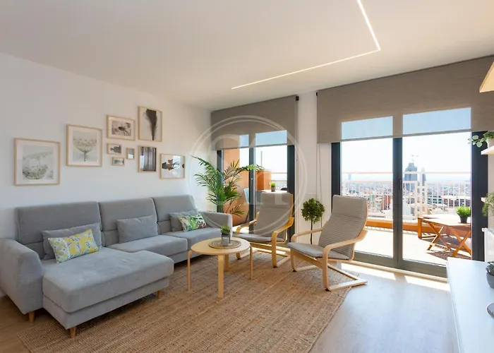 Maravilloso Alojamiento Con Vistas A Barcelona
