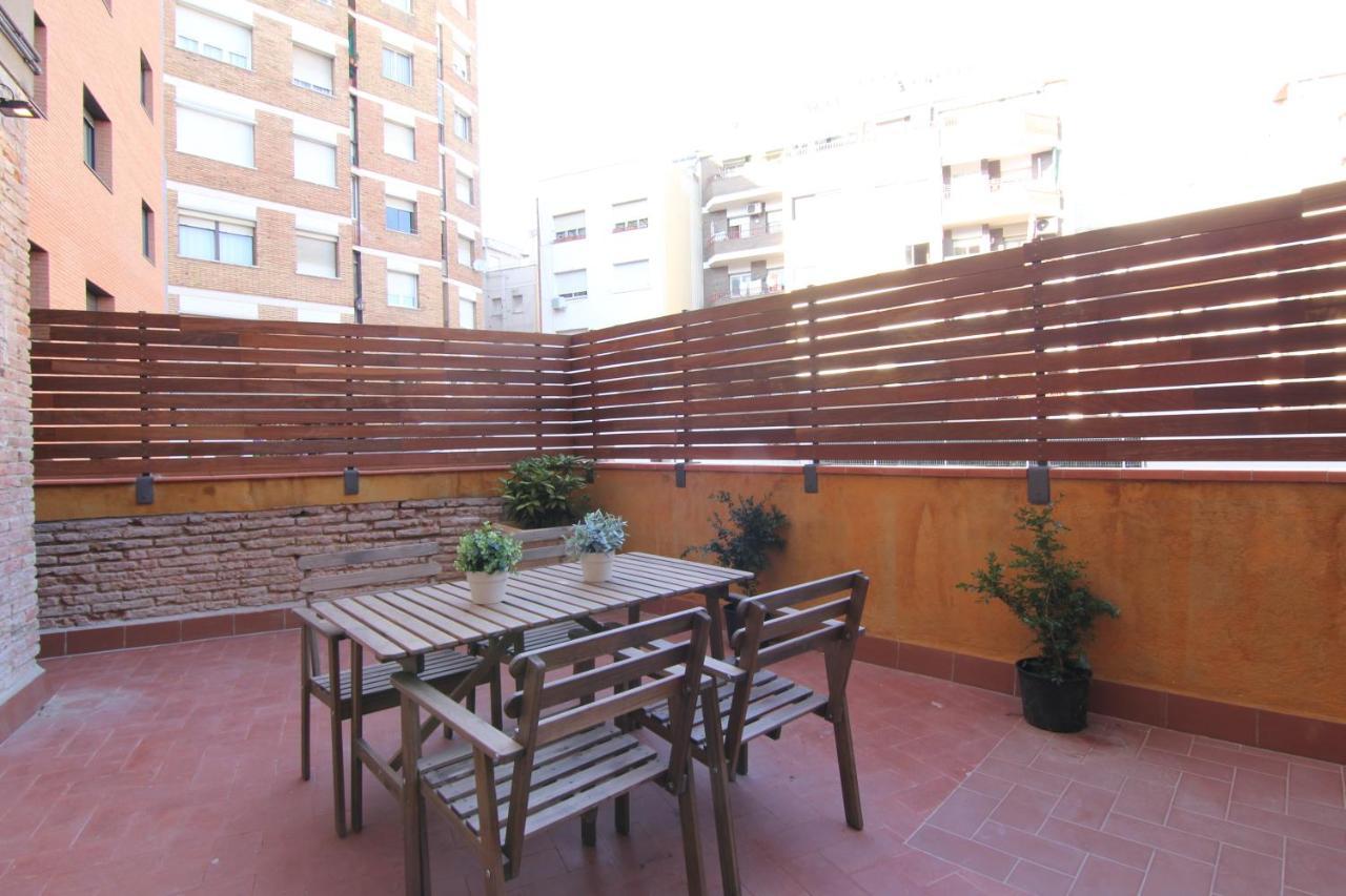 Felip Ii - Spacious And Quiet & One With Private Terrace Apartment Barcelona