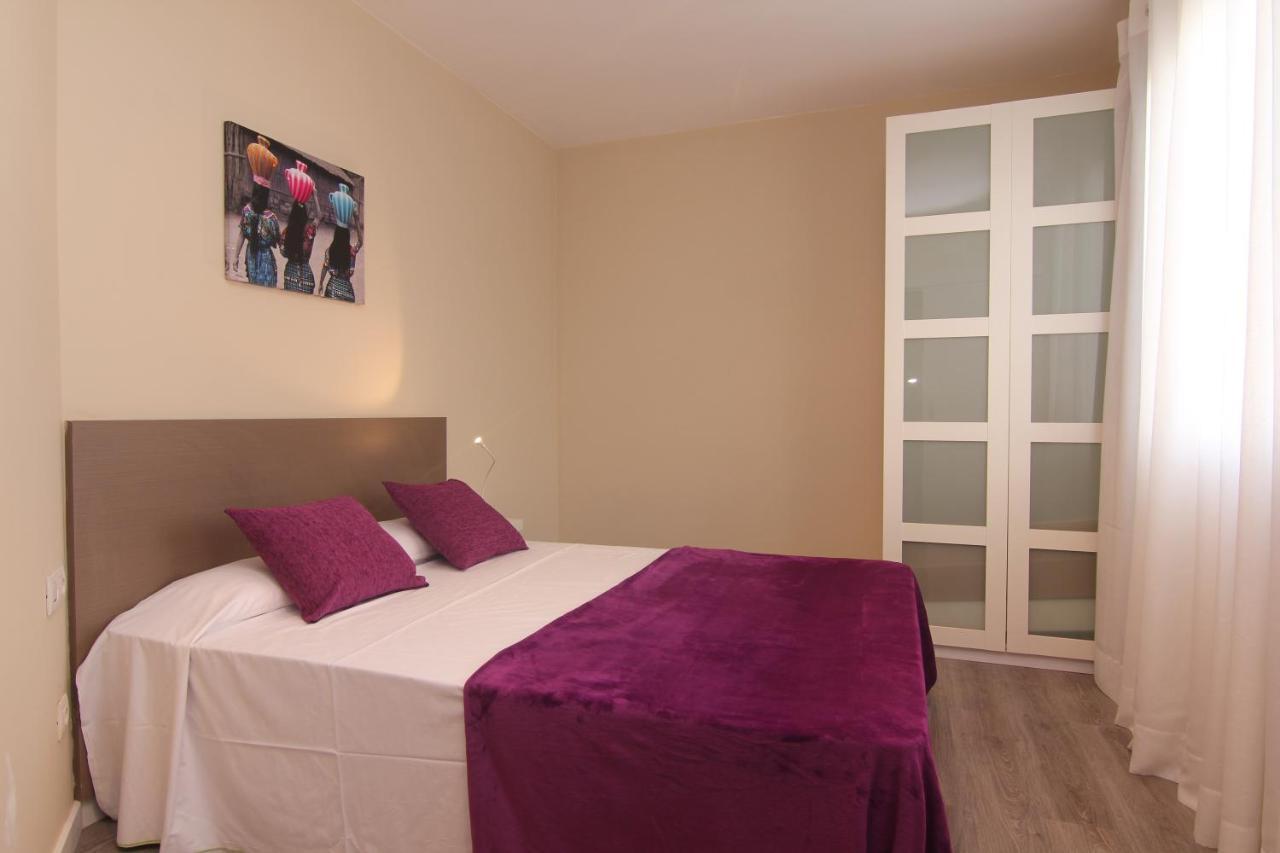Felip Ii - Spacious And Quiet & One With Private Terrace Apartment Barcelona