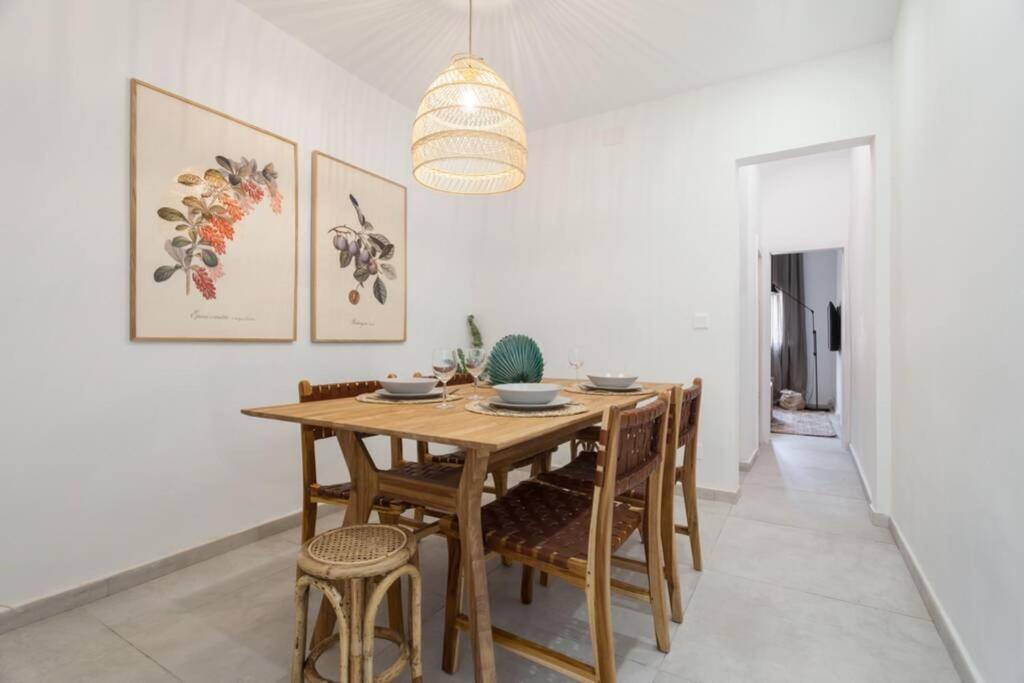 Ht- From Bcn.. To Heaven!! 4bedrooms With Terraze! Vakantiehuis Barcelona