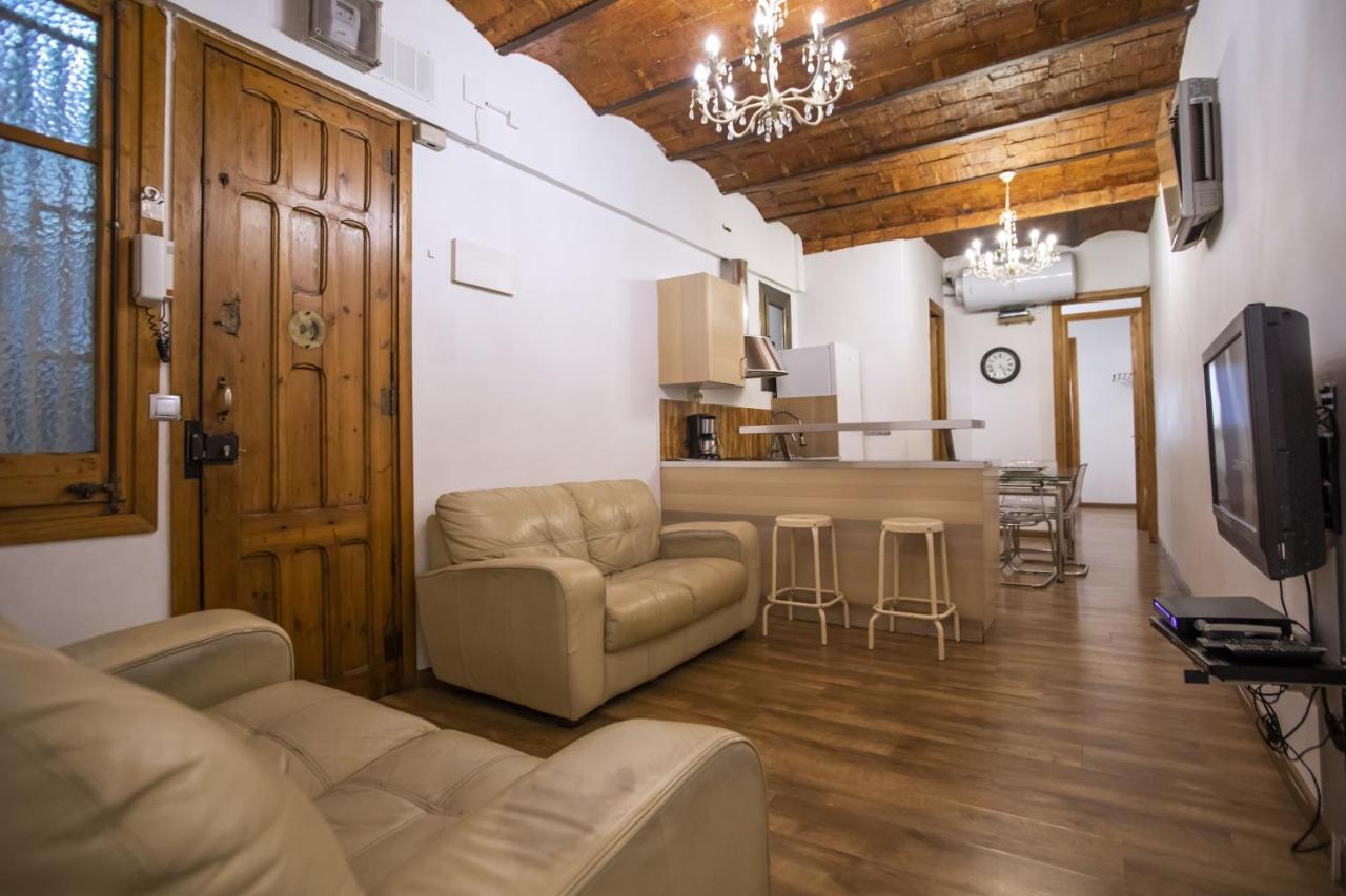 11llan345 Spacious In Plaza Espanya Apartment